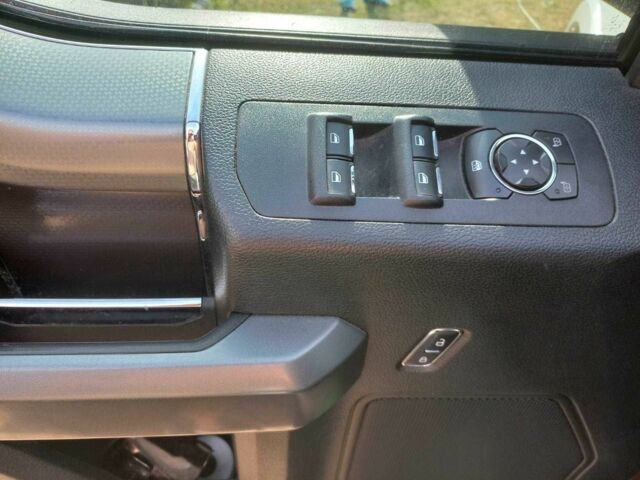 Форд F-Series 2016 в Днепре (Днепропетровске) на Automoto.ua Белый Форд F-Series, объемом двигателя 2.7 л и пробегом 200 тыс. км за 20000 $, фото 9 на Automoto.ua