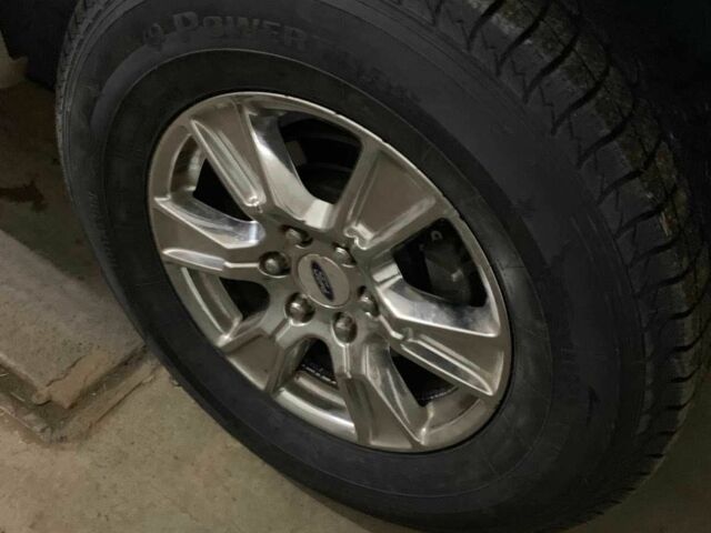 Белый Форд F-Series, объемом двигателя 2.7 л и пробегом 200 тыс. км за 19500 $, фото 2 на Automoto.ua