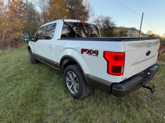 Белый Форд F-Series, объемом двигателя 5 л и пробегом 49 тыс. км за 10000 $, фото 3 на Automoto.ua