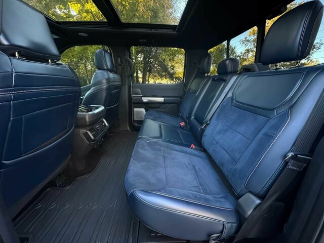 Білий Форд F-Series, об'ємом двигуна 5.2 л та пробігом 24 тис. км за 29900 $, фото 12 на Automoto.ua