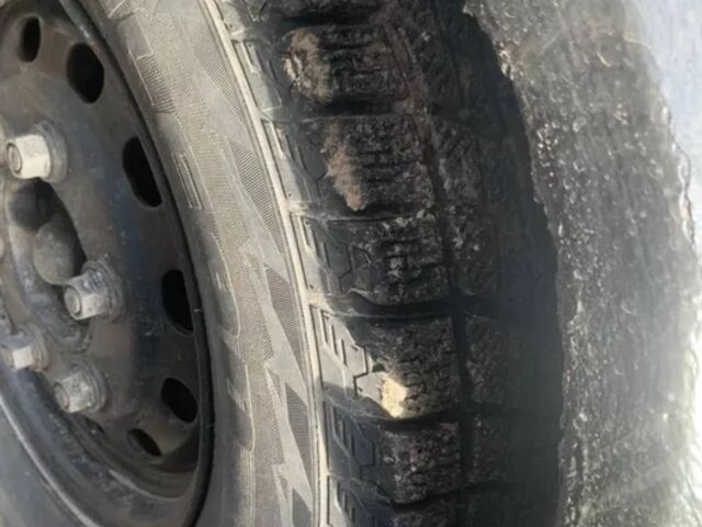 Белый Форд F-Series, объемом двигателя 2.5 л и пробегом 777 тыс. км за 2000 $, фото 1 на Automoto.ua