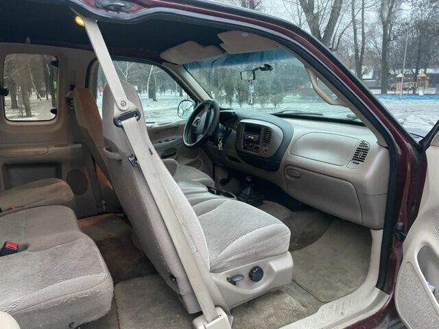 Чорний Форд F-Series, об'ємом двигуна 5.4 л та пробігом 203 тис. км за 6000 $, фото 8 на Automoto.ua