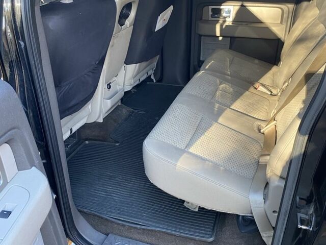 Черный Форд F-Series, объемом двигателя 4.6 л и пробегом 183 тыс. км за 9800 $, фото 4 на Automoto.ua