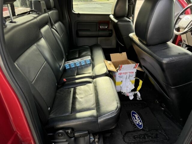 Красный Форд F-Series, объемом двигателя 5.4 л и пробегом 316 тыс. км за 8000 $, фото 12 на Automoto.ua