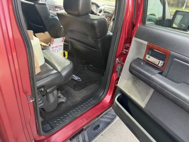 Красный Форд F-Series, объемом двигателя 5.4 л и пробегом 316 тыс. км за 8000 $, фото 11 на Automoto.ua