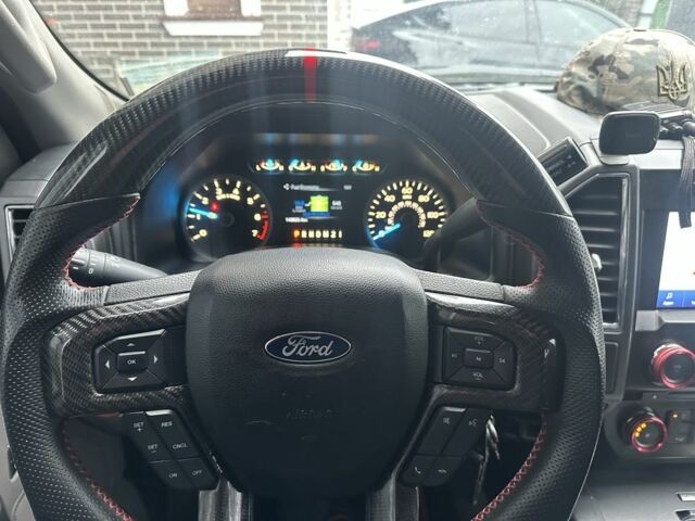 Форд F-Series 2016 в Киеве на Automoto.ua Красный Форд F-Series, объемом двигателя 5 л и пробегом 149 тыс. км за 35700 $, фото 7 на Automoto.ua