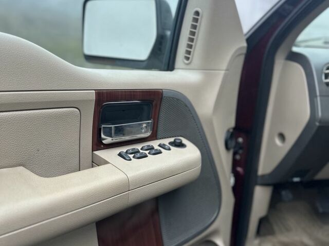 Форд F-Series, объемом двигателя 5.4 л и пробегом 260 тыс. км за 4700 $, фото 12 на Automoto.ua