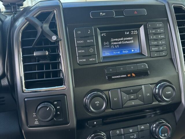 Серый Форд F-Series, объемом двигателя 5 л и пробегом 190 тыс. км за 31000 $, фото 6 на Automoto.ua