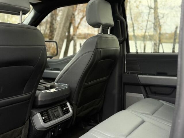 Серый Форд F-Series, объемом двигателя 0 л и пробегом 16 тыс. км за 55000 $, фото 7 на Automoto.ua