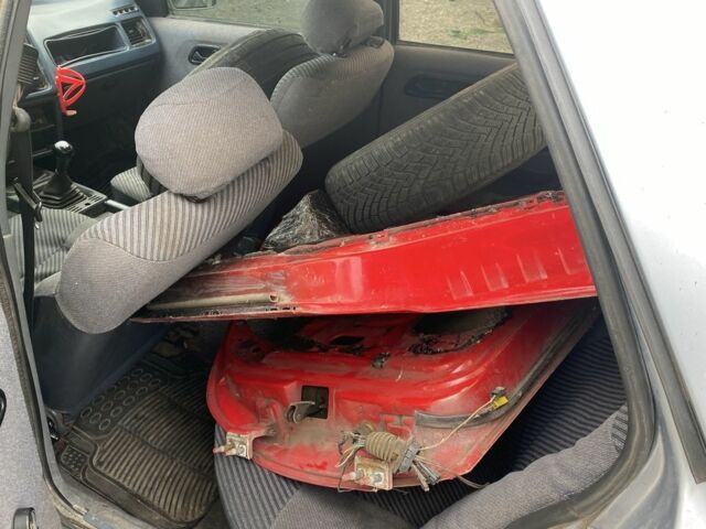 Серый Форд F-Series, объемом двигателя 2 л и пробегом 200 тыс. км за 381 $, фото 4 на Automoto.ua