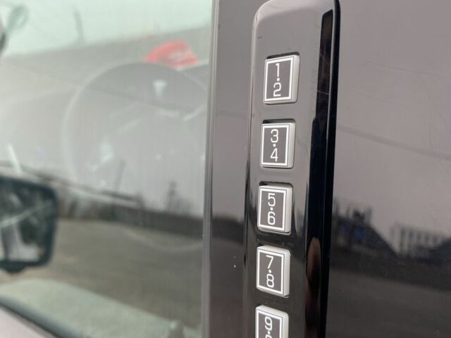 Синий Форд F-Series, объемом двигателя 0 л и пробегом 9 тыс. км за 45000 $, фото 17 на Automoto.ua