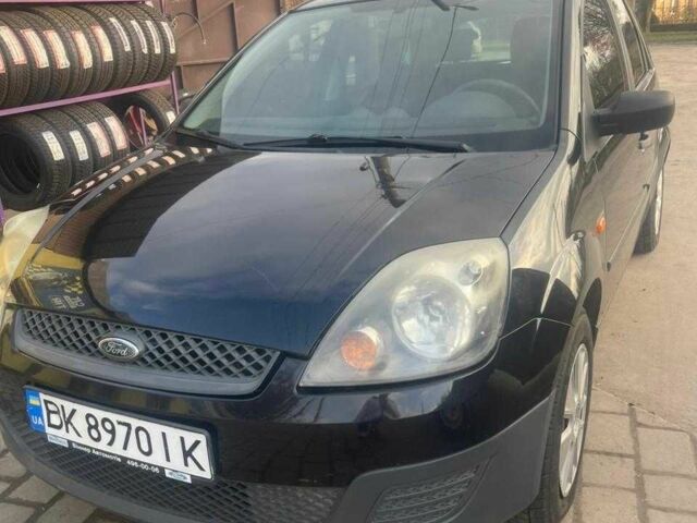 Черный Форд Фестива, объемом двигателя 1.3 л и пробегом 180 тыс. км за 3500 $, фото 1 на Automoto.ua