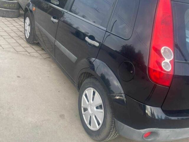 Черный Форд Фестива, объемом двигателя 1.3 л и пробегом 180 тыс. км за 3500 $, фото 4 на Automoto.ua