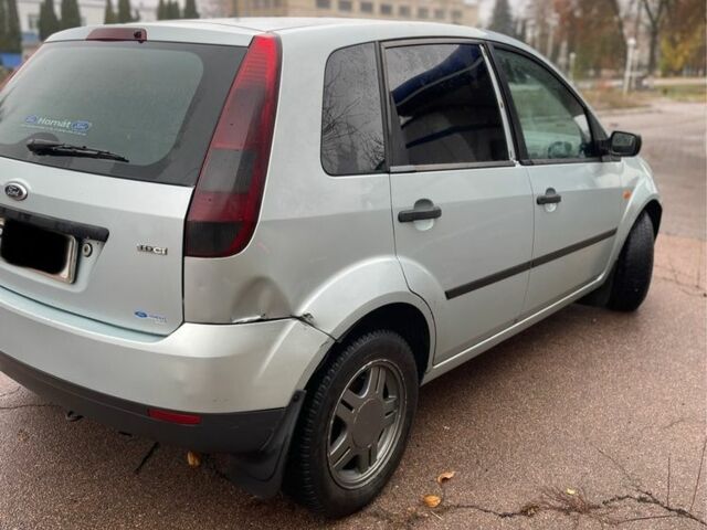 Серый Форд Фестива, объемом двигателя 1.4 л и пробегом 330 тыс. км за 2100 $, фото 2 на Automoto.ua