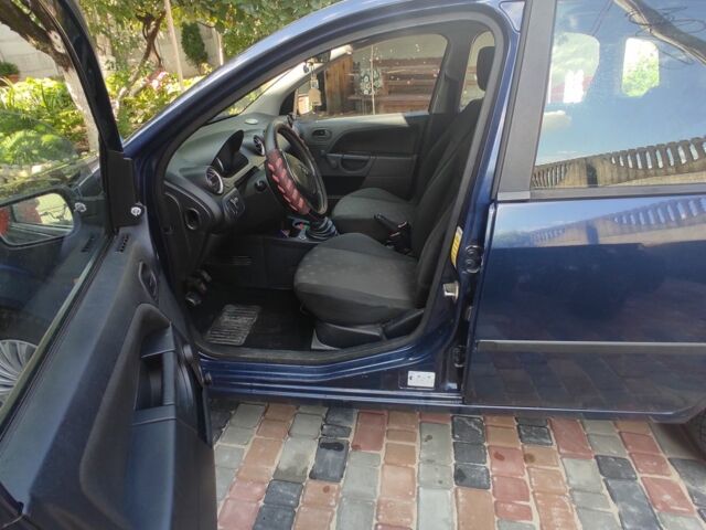 Синий Форд Фестива, объемом двигателя 0 л и пробегом 233 тыс. км за 2900 $, фото 2 на Automoto.ua