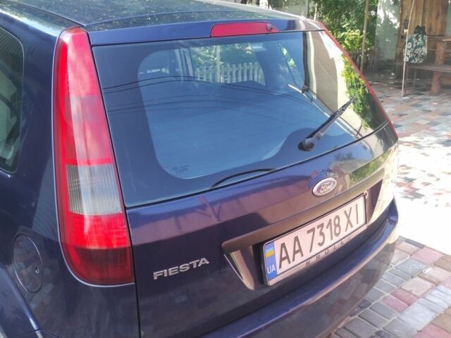 Синий Форд Фестива, объемом двигателя 0 л и пробегом 233 тыс. км за 2900 $, фото 4 на Automoto.ua