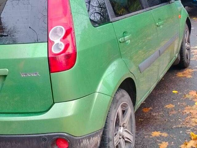 Форд Фестива 2006 в Сумах на Automoto.ua Зеленый Форд Фестива, объемом двигателя 1.4 л и пробегом 124 тыс. км за 3500 $, фото 4 на Automoto.ua