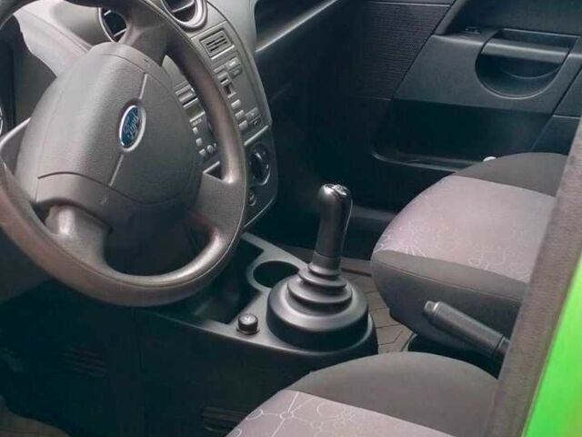 Форд Фестива 2006 в Сумах на Automoto.ua Зеленый Форд Фестива, объемом двигателя 1.4 л и пробегом 124 тыс. км за 3500 $, фото 9 на Automoto.ua