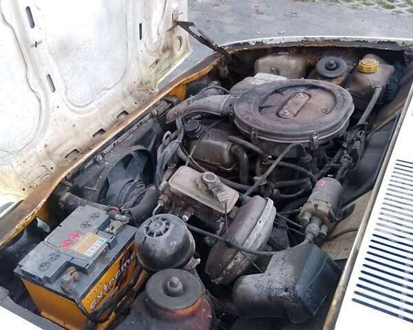 Белый Форд Фиеста, объемом двигателя 1.4 л и пробегом 53 тыс. км за 1200 $, фото 10 на Automoto.ua