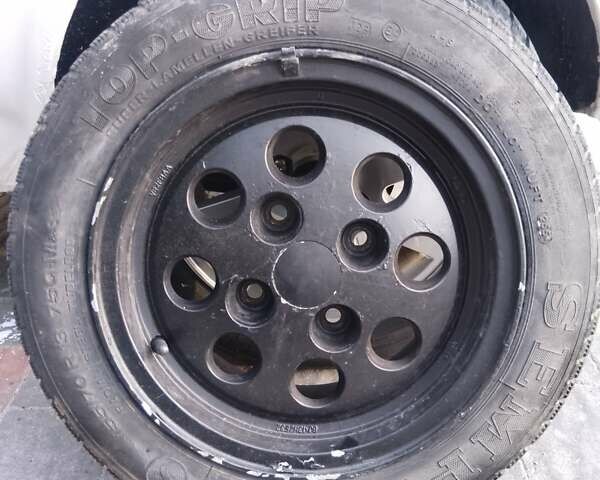 Белый Форд Фиеста, объемом двигателя 1.4 л и пробегом 53 тыс. км за 1200 $, фото 22 на Automoto.ua