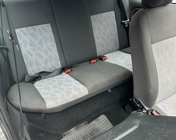 Белый Форд Фиеста, объемом двигателя 1.3 л и пробегом 58 тыс. км за 2500 $, фото 8 на Automoto.ua