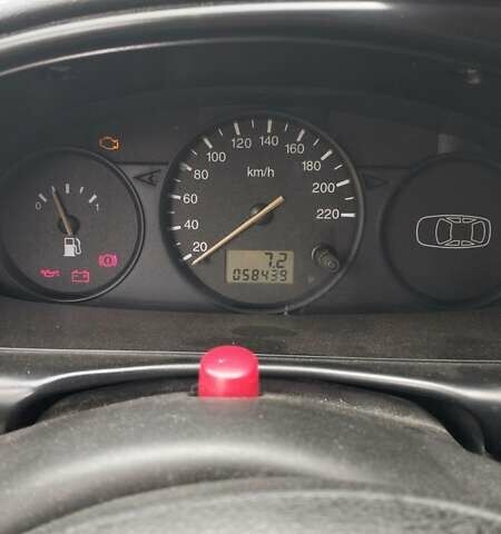 Белый Форд Фиеста, объемом двигателя 1.3 л и пробегом 58 тыс. км за 2500 $, фото 1 на Automoto.ua