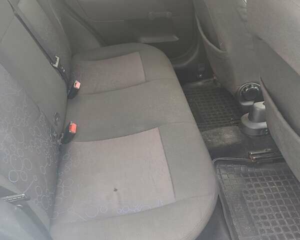 Белый Форд Фиеста, объемом двигателя 1.3 л и пробегом 186 тыс. км за 2799 $, фото 13 на Automoto.ua