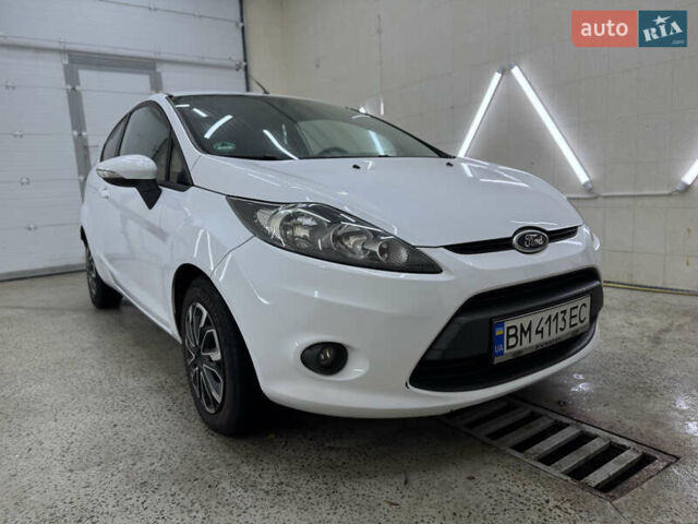 Белый Форд Фиеста, объемом двигателя 1.24 л и пробегом 158 тыс. км за 5200 $, фото 5 на Automoto.ua