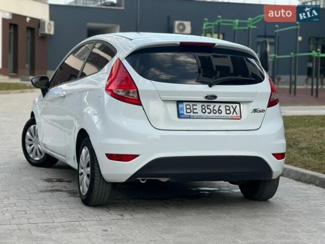 Белый Форд Фиеста, объемом двигателя 1.4 л и пробегом 205 тыс. км за 4400 $, фото 20 на Automoto.ua