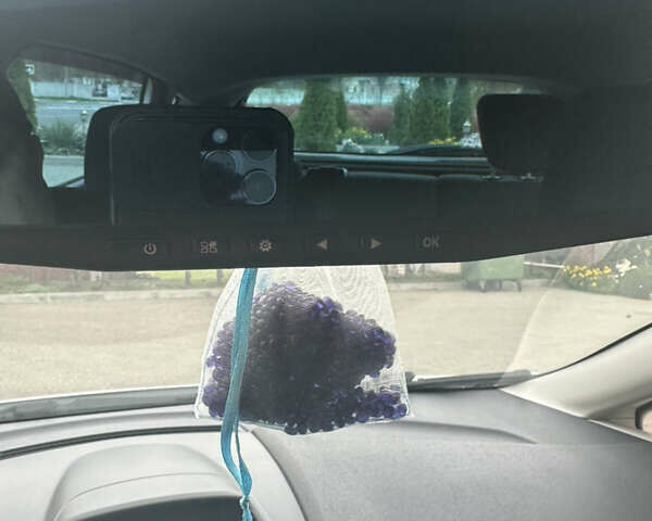 Белый Форд Фиеста, объемом двигателя 1.39 л и пробегом 90 тыс. км за 7500 $, фото 15 на Automoto.ua