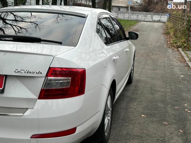 Белый Форд Фиеста, объемом двигателя 1.4 л и пробегом 240 тыс. км за 5990 $, фото 25 на Automoto.ua