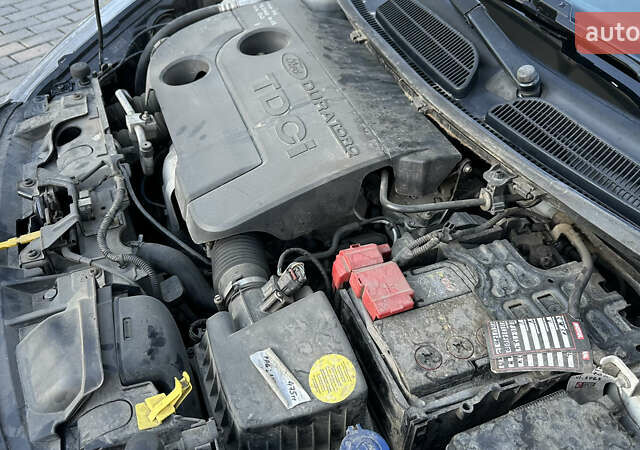 Белый Форд Фиеста, объемом двигателя 1.56 л и пробегом 157 тыс. км за 6650 $, фото 46 на Automoto.ua