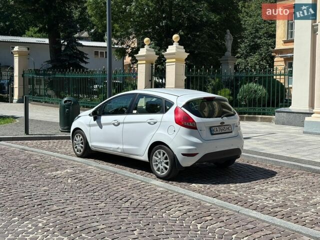 Белый Форд Фиеста, объемом двигателя 1.25 л и пробегом 170 тыс. км за 5850 $, фото 5 на Automoto.ua