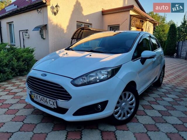Белый Форд Фиеста, объемом двигателя 1 л и пробегом 96 тыс. км за 5950 $, фото 29 на Automoto.ua