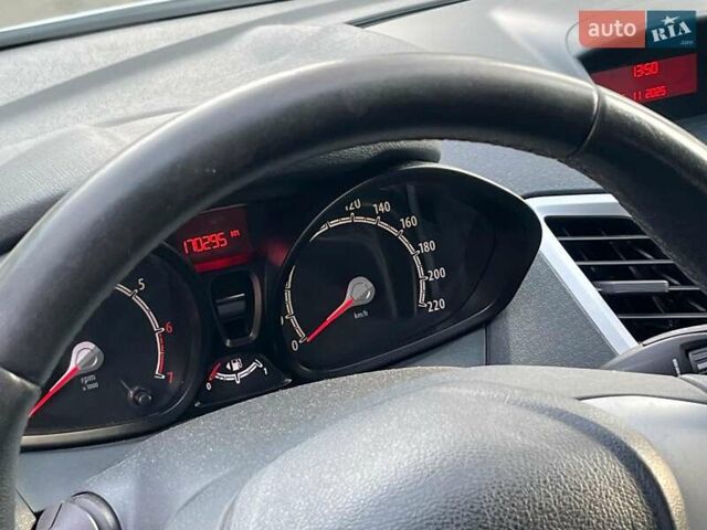Білий Форд Фієста, об'ємом двигуна 1.2 л та пробігом 170 тис. км за 6290 $, фото 28 на Automoto.ua