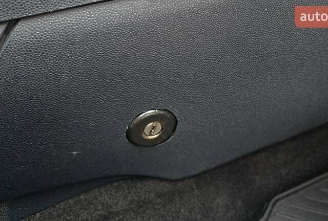 Білий Форд Фієста, об'ємом двигуна 1.25 л та пробігом 53 тис. км за 6400 $, фото 50 на Automoto.ua