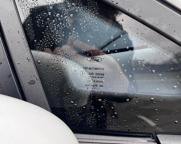 Білий Форд Фієста, об'ємом двигуна 1.4 л та пробігом 199 тис. км за 5799 $, фото 18 на Automoto.ua