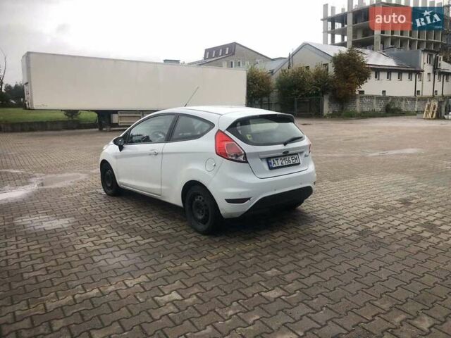 Білий Форд Фієста, об'ємом двигуна 1.5 л та пробігом 289 тис. км за 5900 $, фото 13 на Automoto.ua