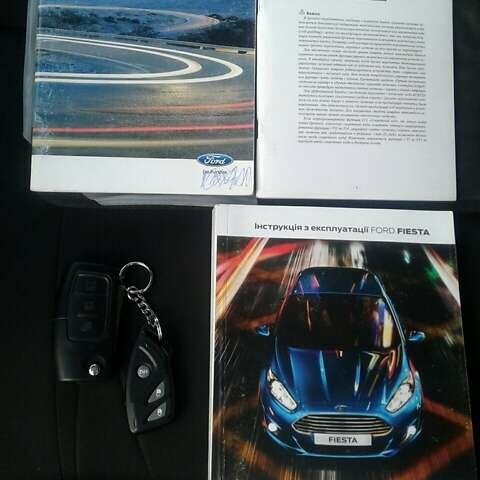Білий Форд Фієста, об'ємом двигуна 1 л та пробігом 189 тис. км за 5250 $, фото 6 на Automoto.ua
