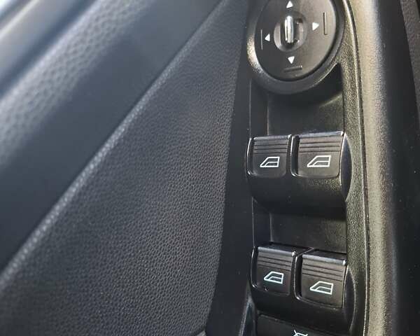 Белый Форд Фиеста, объемом двигателя 1.5 л и пробегом 218 тыс. км за 6999 $, фото 29 на Automoto.ua