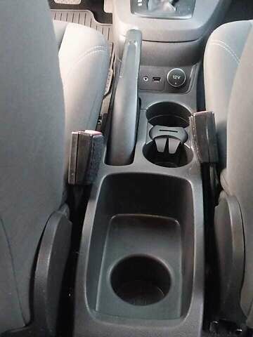 Белый Форд Фиеста, объемом двигателя 1 л и пробегом 97 тыс. км за 7900 $, фото 32 на Automoto.ua