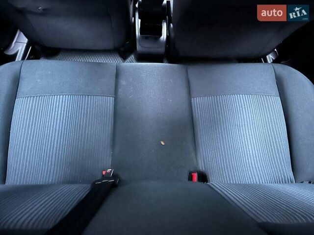 Білий Форд Фієста, об'ємом двигуна 1.5 л та пробігом 249 тис. км за 6500 $, фото 27 на Automoto.ua