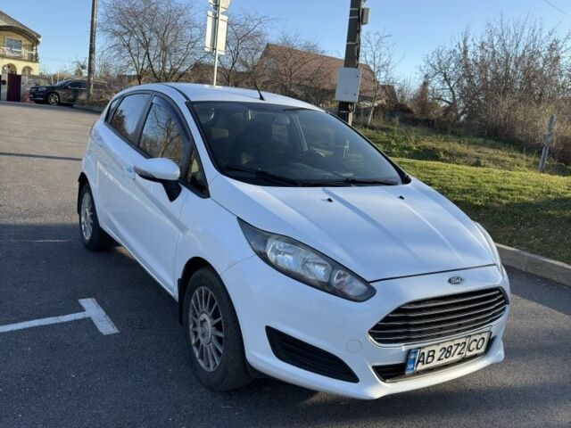 Белый Форд Фиеста, объемом двигателя 1.5 л и пробегом 218 тыс. км за 6500 $, фото 1 на Automoto.ua