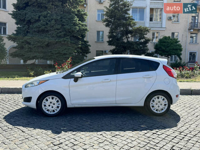 Білий Форд Фієста, об'ємом двигуна 1.6 л та пробігом 148 тис. км за 7700 $, фото 7 на Automoto.ua