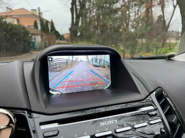 Белый Форд Фиеста, объемом двигателя 1 л и пробегом 151 тыс. км за 6940 $, фото 13 на Automoto.ua