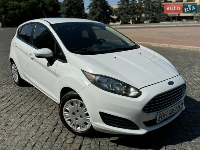 Білий Форд Фієста, об'ємом двигуна 1.6 л та пробігом 148 тис. км за 7700 $, фото 15 на Automoto.ua