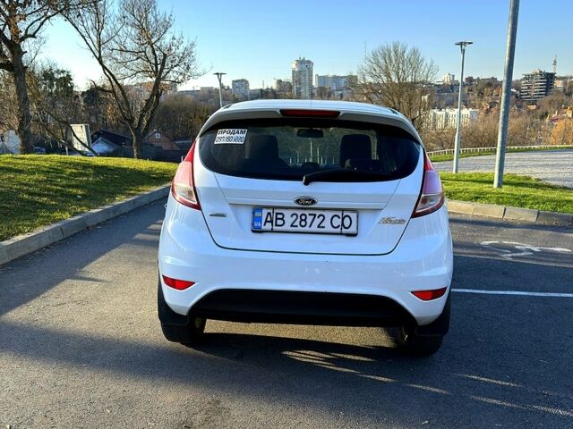 Білий Форд Фієста, об'ємом двигуна 1.5 л та пробігом 218 тис. км за 6500 $, фото 4 на Automoto.ua