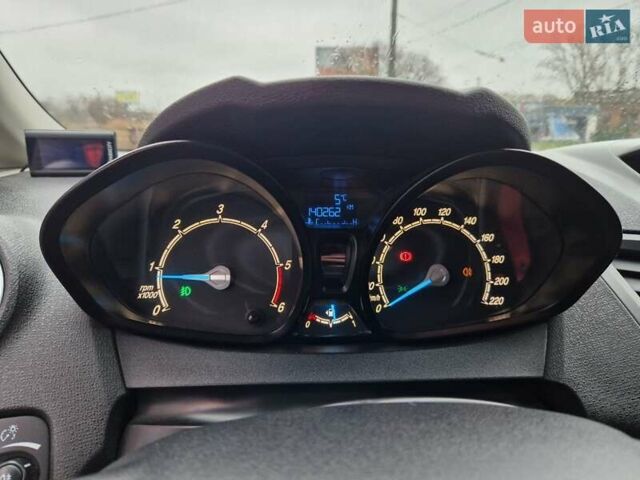 Белый Форд Фиеста, объемом двигателя 1.5 л и пробегом 140 тыс. км за 7000 $, фото 12 на Automoto.ua