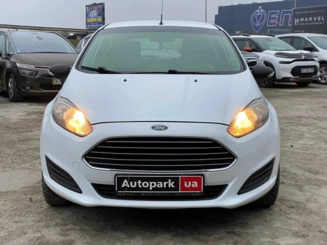 Белый Форд Фиеста, объемом двигателя 1 л и пробегом 200 тыс. км за 4500 $, фото 8 на Automoto.ua