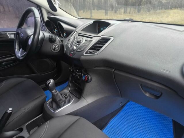 Білий Форд Фієста, об'ємом двигуна 1.5 л та пробігом 190 тис. км за 7625 $, фото 14 на Automoto.ua